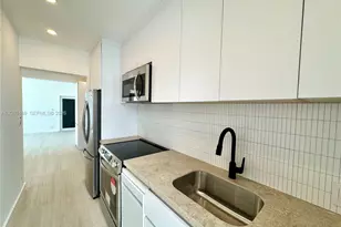6944 Byron Ave, Miami Beach, FL 33141 - Photo 12