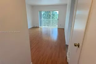 20200 NE 27th Ct, Aventura, FL 33180 - Photo 4