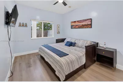 15893 SW 138th Ter, Miami, FL 33196 - Photo 26