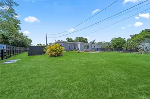 1507 Lavilla Rd, Other City - In The State Of Florida, FL 33950 - Photo 6