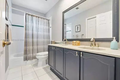 1131 W Magnolia Cir, Delray Beach, FL 33445 - Photo 12