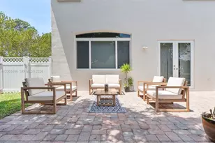 1131 W Magnolia Cir, Delray Beach, FL 33445 - Photo 32