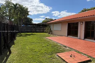 6010 NW 201st Ln, Hialeah, FL 33015 - Photo 36