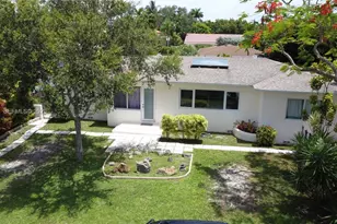 5701 SW 50th Terrace, Miami, FL 33155 - Photo 2