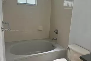 [Address not provided], North Lauderdale, FL 33068 - Photo 14