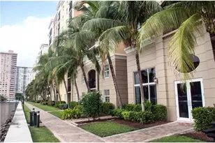 17100 N Bay Rd, Sunny Isles Beach, FL 33160 - Photo 8