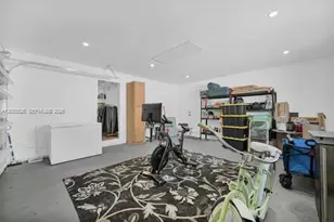 13216 SW 45th Ln, Miami, FL 33175 - Photo 18