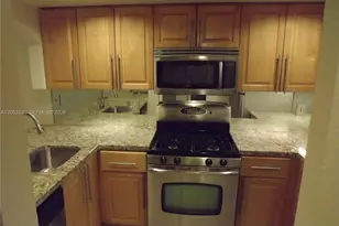 6709 N Kendall Dr, Pinecrest, FL 33156 - Photo 12