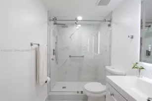 995 SW 84th Ave, Miami, FL 33144 - Photo 32
