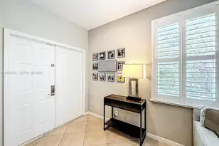 1668 Winterberry Ln, Weston, FL 33327 - Photo 12