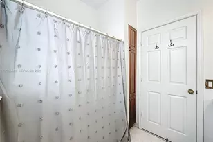 1668 Winterberry Ln, Weston, FL 33327 - Photo 52