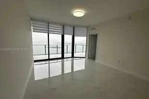 700 NE 24th St, Miami, FL 33137 - Photo 8