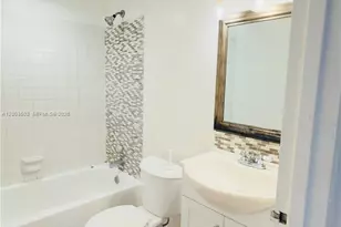 5855 Washington St, Hollywood, FL 33023 - Photo 8