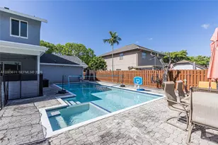 7941 NW 3rd Pl, Plantation, FL 33324 - Photo 10