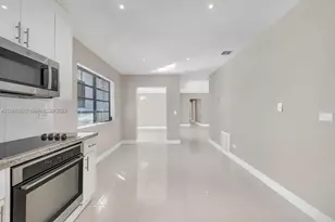 12015 NE 7th Ave, Biscayne Park, FL 33161 - Photo 28