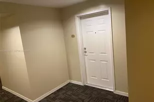 115 SW 11th St, Miami, FL 33130 - Photo 2