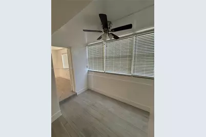 200 Galen Dr #111, Key Biscayne, FL 33149 - Photo 10