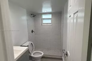 200 Galen Dr, Key Biscayne, FL 33149 - Photo 14