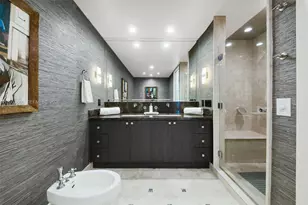 100 S Pointe Dr, Miami Beach, FL 33139 - Photo 24