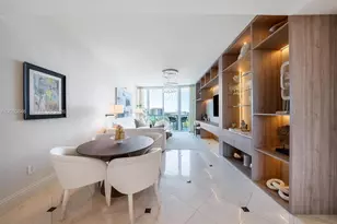 100 S Pointe Dr, Miami Beach, FL 33139 - Photo 6