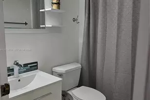 20400 W Country Club Dr, Aventura, FL 33180 - Photo 32