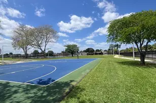 2831 NW 189th St, Miami Gardens, FL 33056 - Photo 22