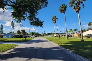 2445 SW 6th Rd SW, Vero Beach, FL 32962 - Photo 20