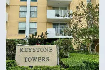 2020 NE 135th St #810, North Miami, FL 33181 - Photo 1