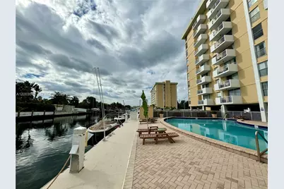 2020 NE 135th St #810, North Miami, FL 33181 - Photo 34