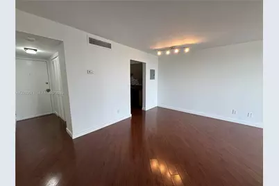 2020 NE 135th St #810, North Miami, FL 33181 - Photo 18