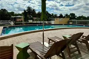 2020 NE 135th St, North Miami, FL 33181 - Photo 30