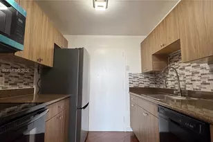 2020 NE 135th St, North Miami, FL 33181 - Photo 4