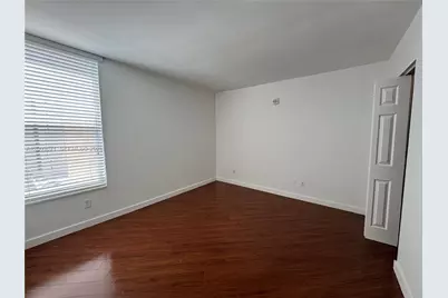 2020 NE 135th St #810, North Miami, FL 33181 - Photo 12