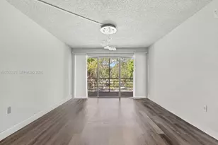 4235 N University Dr, Sunrise, FL 33351 - Photo 2