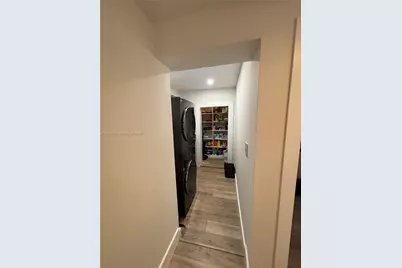 8320 SW 161st St, Palmetto Bay, FL 33157 - Photo 32