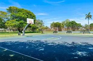 1752 S Anhinga Ln, Homestead, FL 33035 - Photo 40