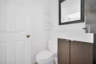 1195 Marseille Dr, Miami Beach, FL 33141 - Photo 10