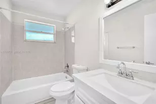 2127 McKinley St, Hollywood, FL 33020 - Photo 14