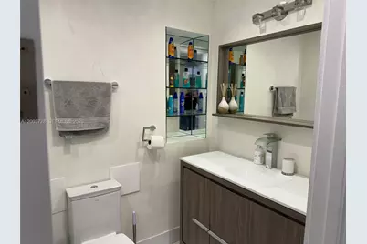 18041 Biscayne Blvd #PH01, Aventura, FL 33160 - Photo 4