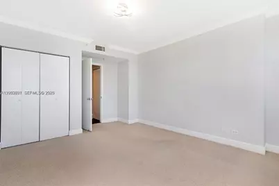 701 Brickell Key Blvd #2103, Miami, FL 33131 - Photo 32
