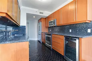 701 Brickell Key Blvd, Miami, FL 33131 - Photo 10