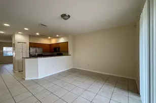 8375 SW 29th St, Miramar, FL 33025 - Photo 6