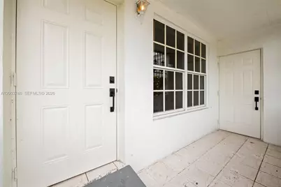 1130 NW 129th St, North Miami, FL 33168 - Photo 2