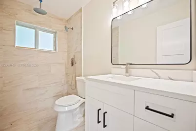 1130 NW 129th St, North Miami, FL 33168 - Photo 16
