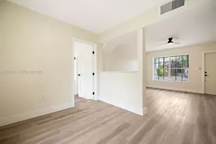 1130 NW 129th St, North Miami, FL 33168 - Photo 6