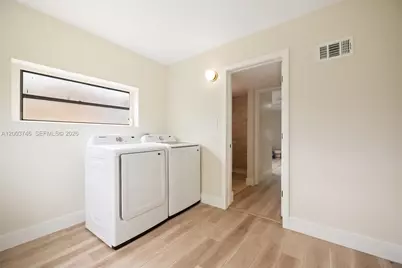 1130 NW 129th St, North Miami, FL 33168 - Photo 28