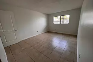15221 NE 6th Ave, Miami, FL 33162 - Photo 10