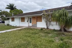105 NE 17th St, Homestead, FL 33030 - Photo 22