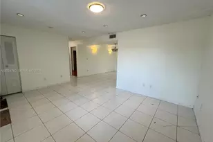 8401 SW 107th Ave, Miami, FL 33173 - Photo 2