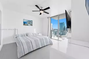 92 SW 3rd St, Miami, FL 33130 - Photo 12